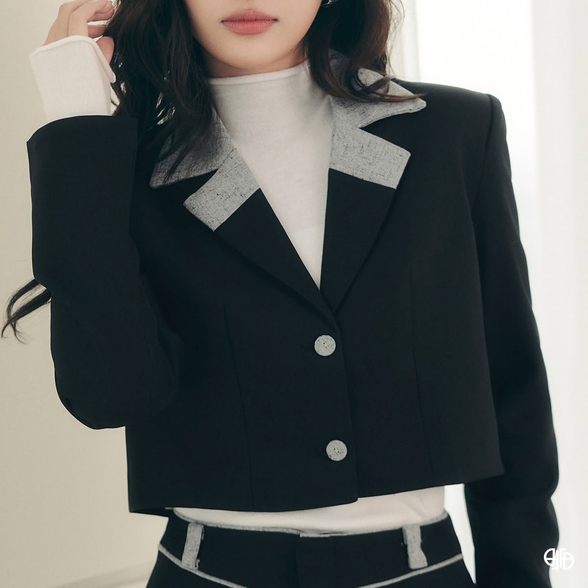 Set Vest Phối Cổ - Đen-(DLBO109)