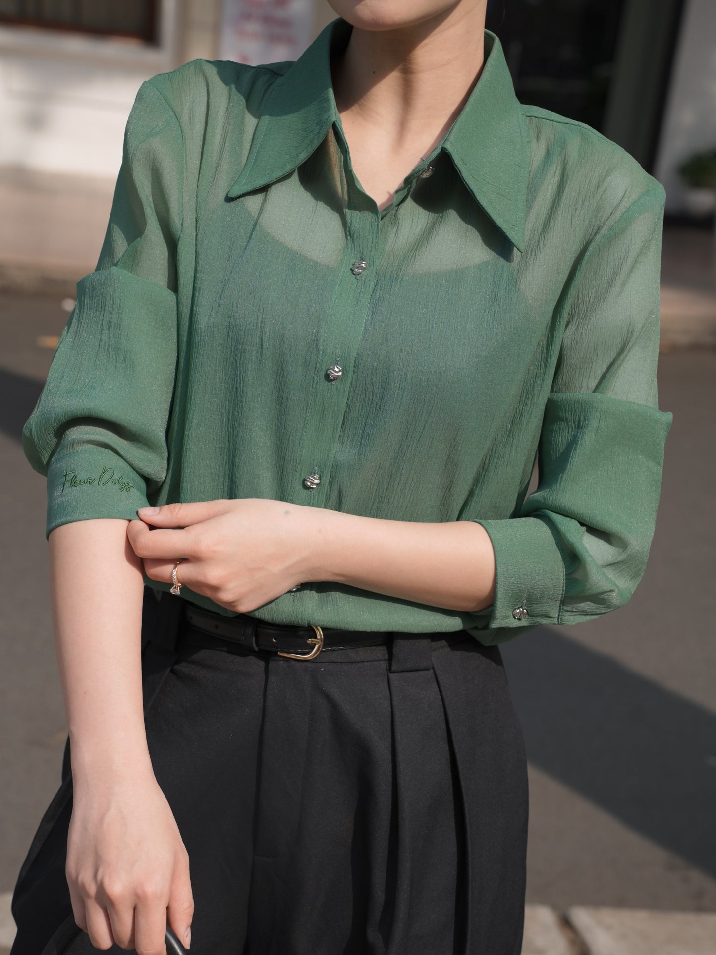 Áo Sơ Mi Tơ Suông Basic - Fleur Delys