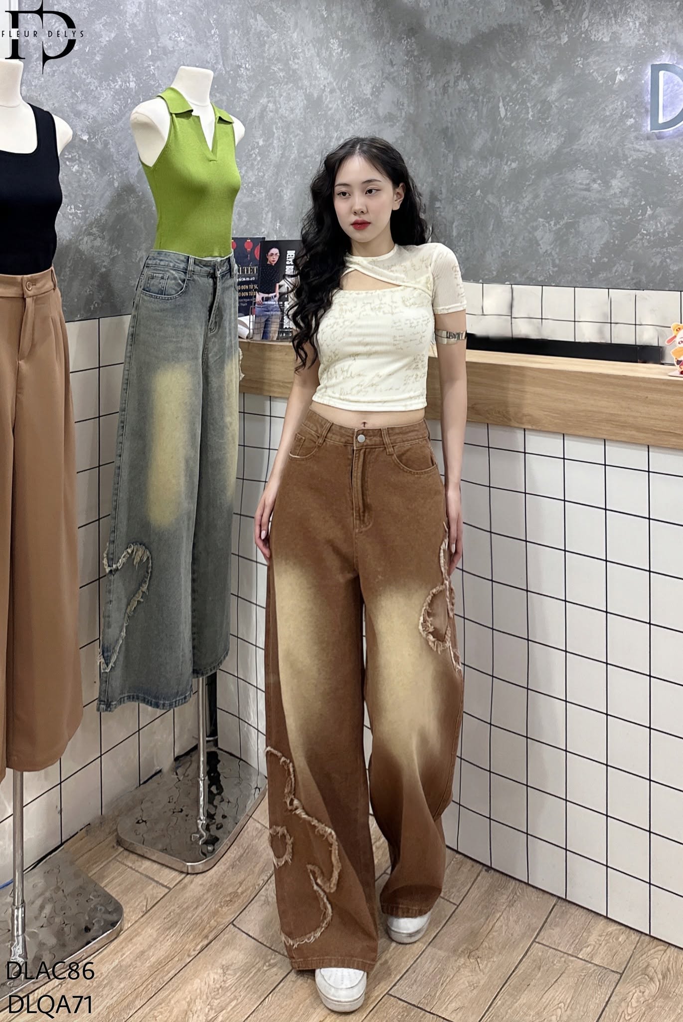 Quần Jeans Hoa Tua - Nâu -(QA71)