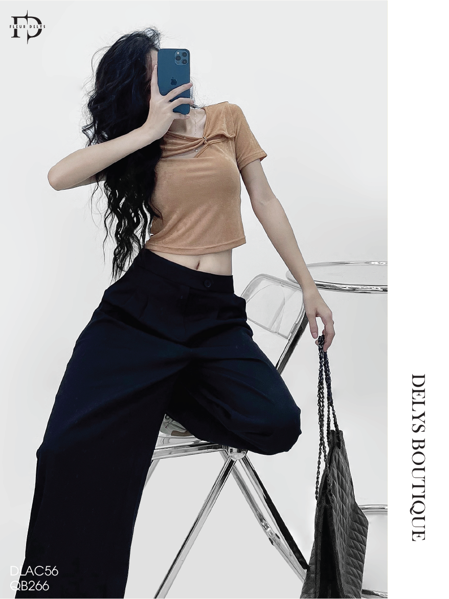 Áo Đính Vòng Tròn Giữa Ngực ( AC56)