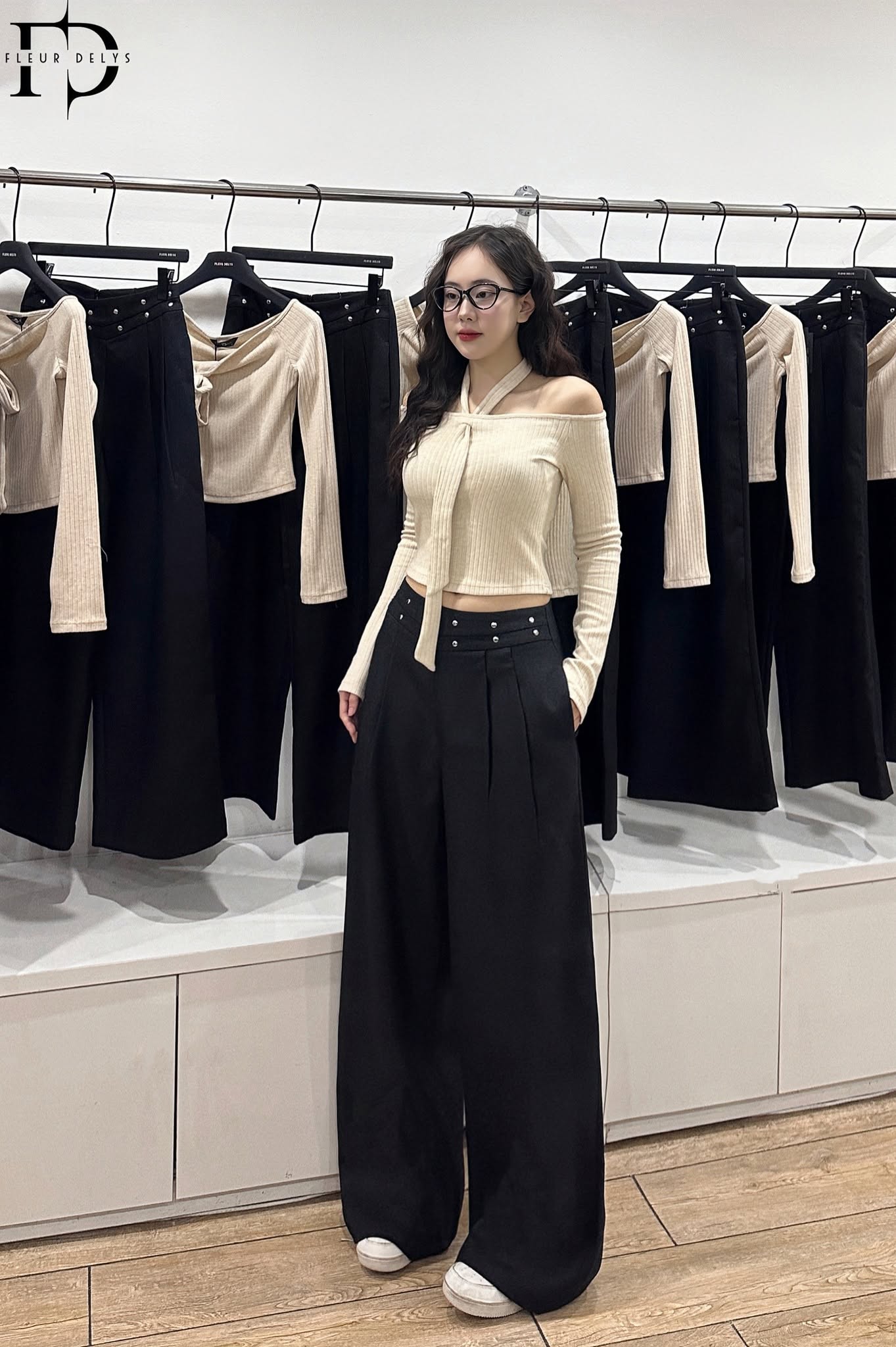 Áo Trễ Vai Phối Dây - Be -(AC207)