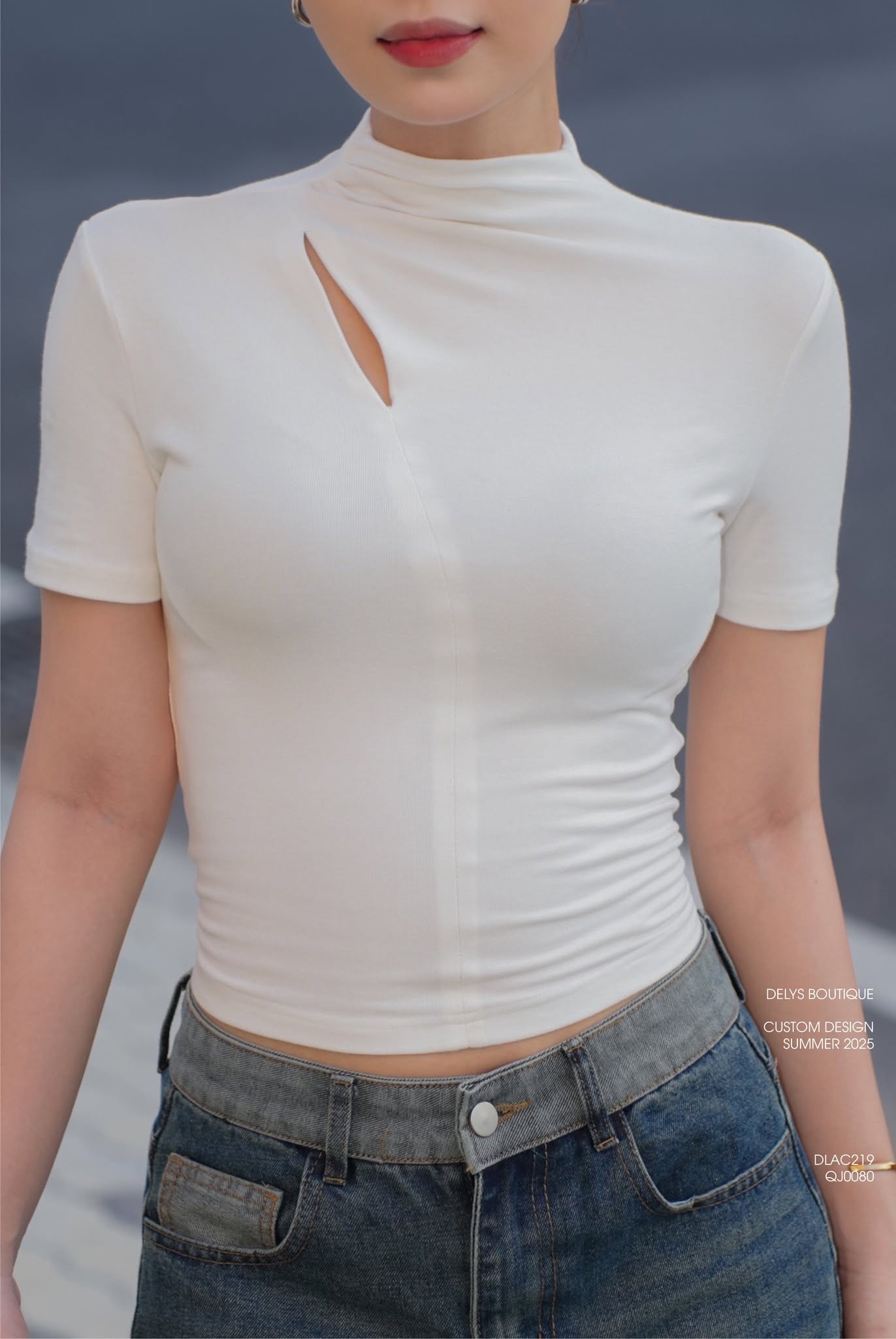 Áo Croptop Xẻ Ngực - Trắng -(AC219)