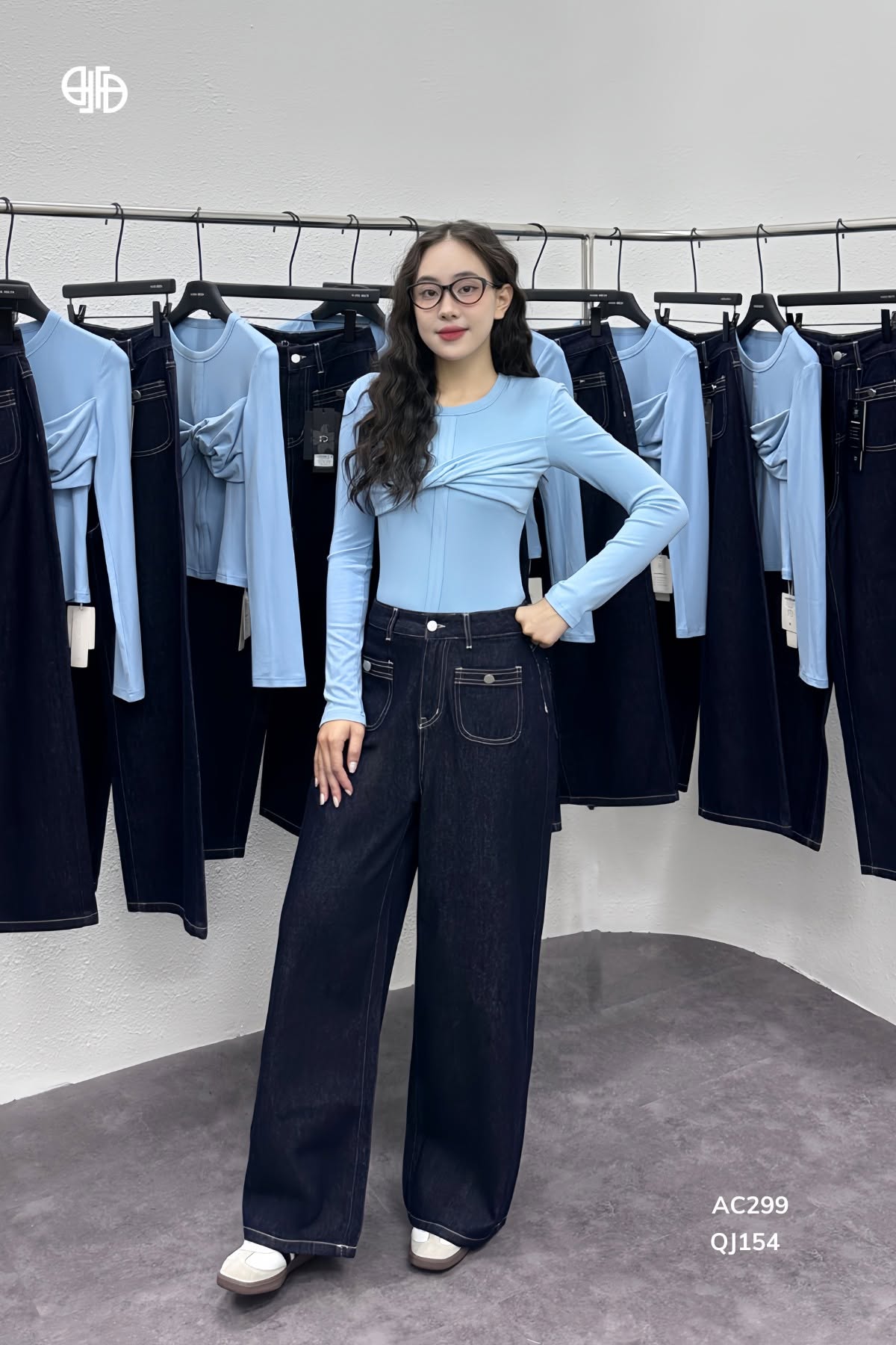 Áo Zip Nẹp Liền Ngực Xoắn  ( AC299)