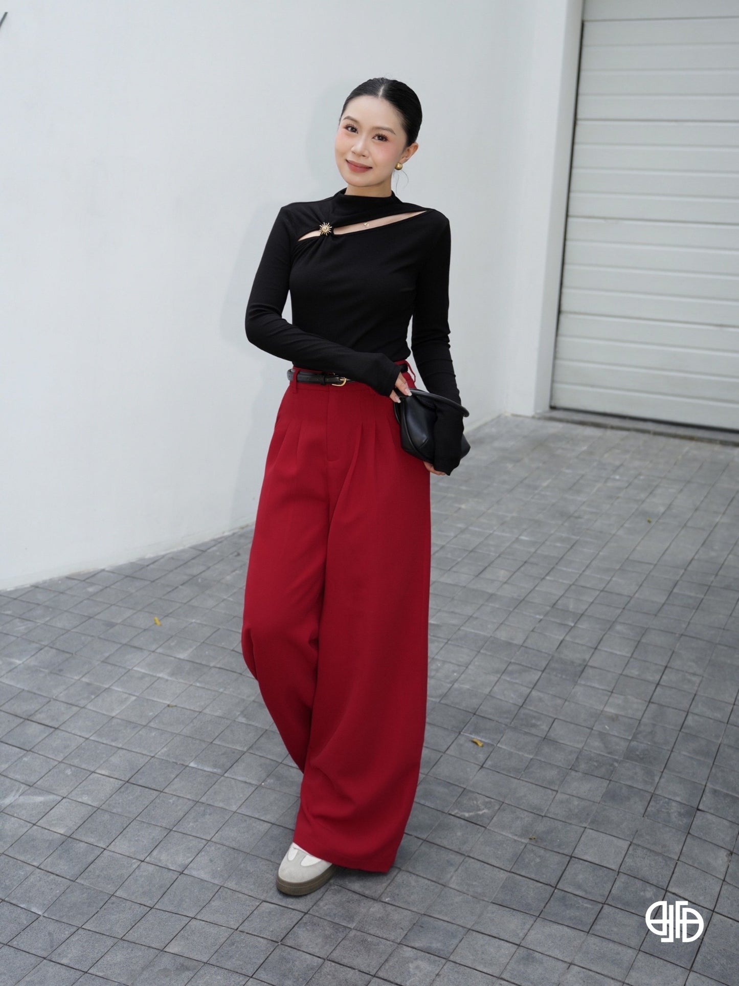 Ribbed Cutout T-shirt