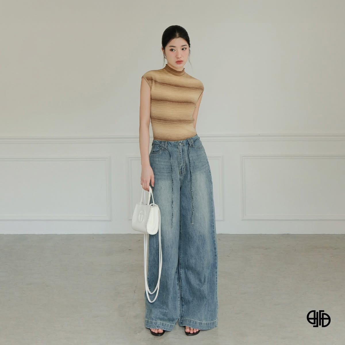 Áo Len Tay Hến Kẻ Sọc Màu - Be (AL164)