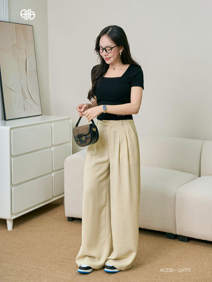 Áo Thun Cổ Vuông Thanh Lịch Phối Quần 2 Ly Phối Hình Thêu Vuông