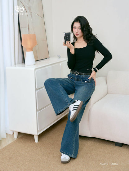 Áo cổ vuông dài tay thêu gấu - Đen  +Quần Jeans nắp túi trước (QJ162+AC349))