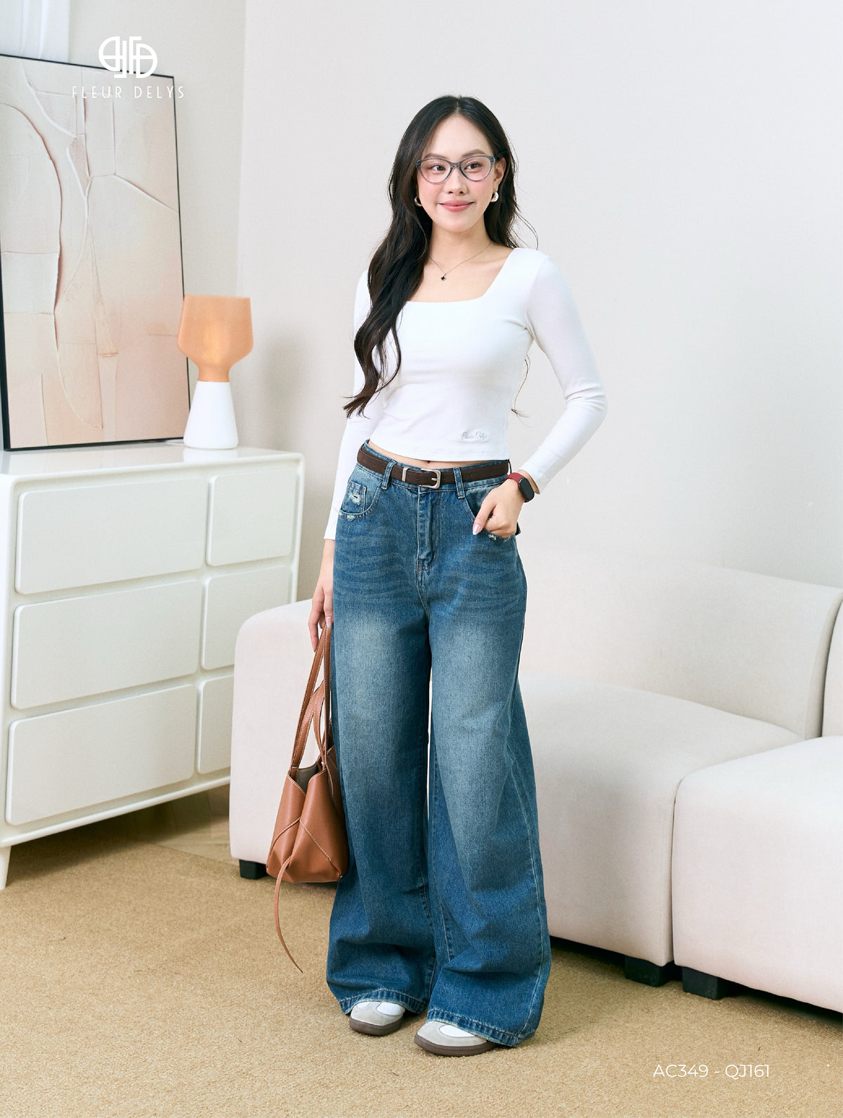 Áo Cổ Vuông Dài Tay Thêu Gấu (AC349+QJ161)