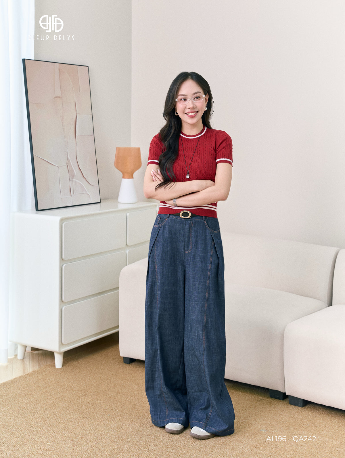 Áo Len Cổ Tròn Phối Kẻ Trắng (AL196)