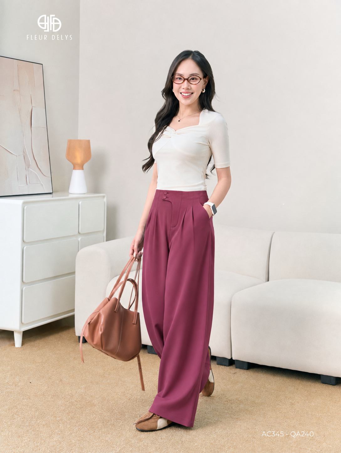 Áo Zip Xoắn Ngực Tay Lỡ Kem (ac345+QA253)