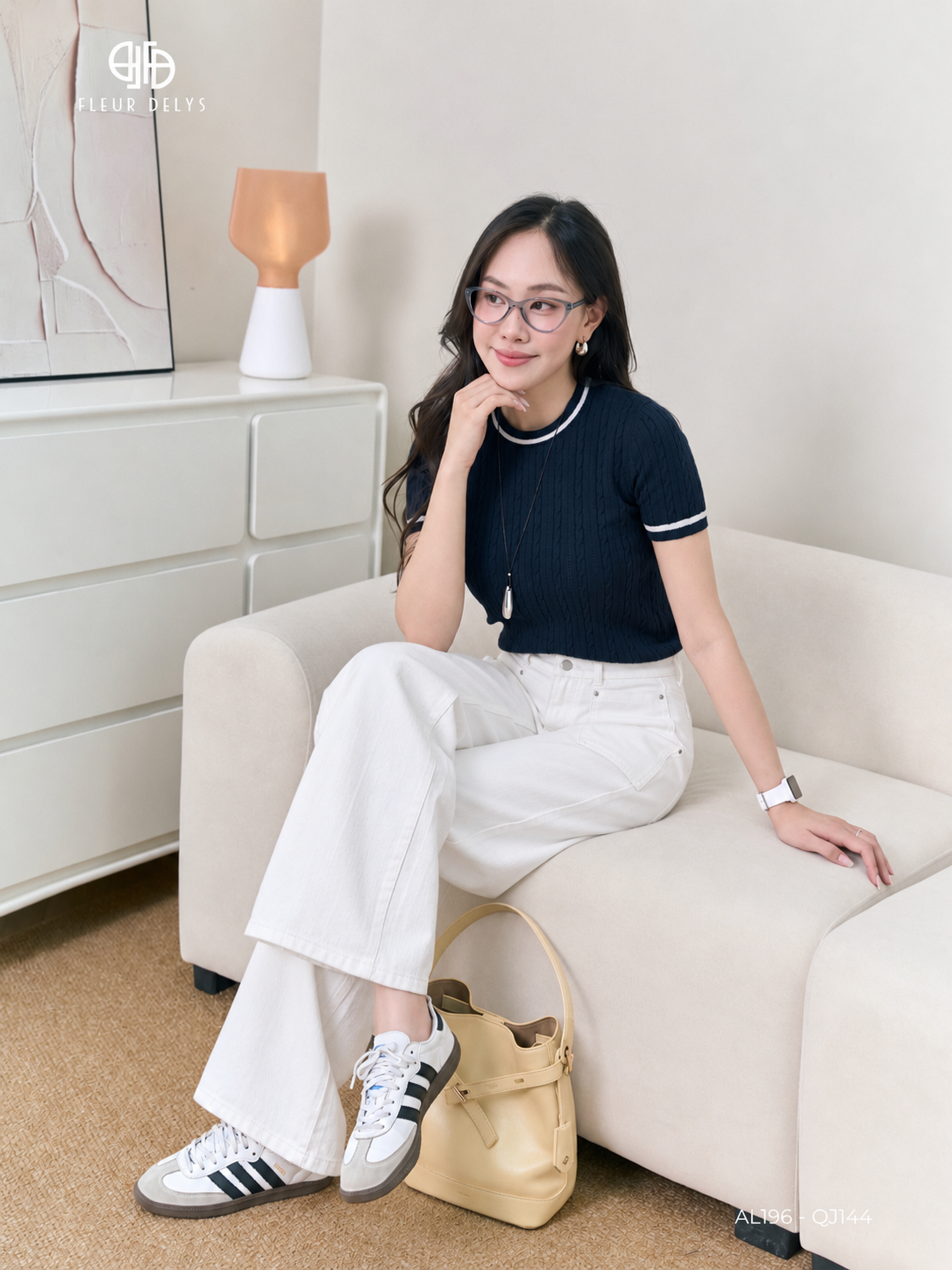 Áo Len Cổ Tròn Phối Kẻ Trắng - Xanh than (AL196+QJ144)