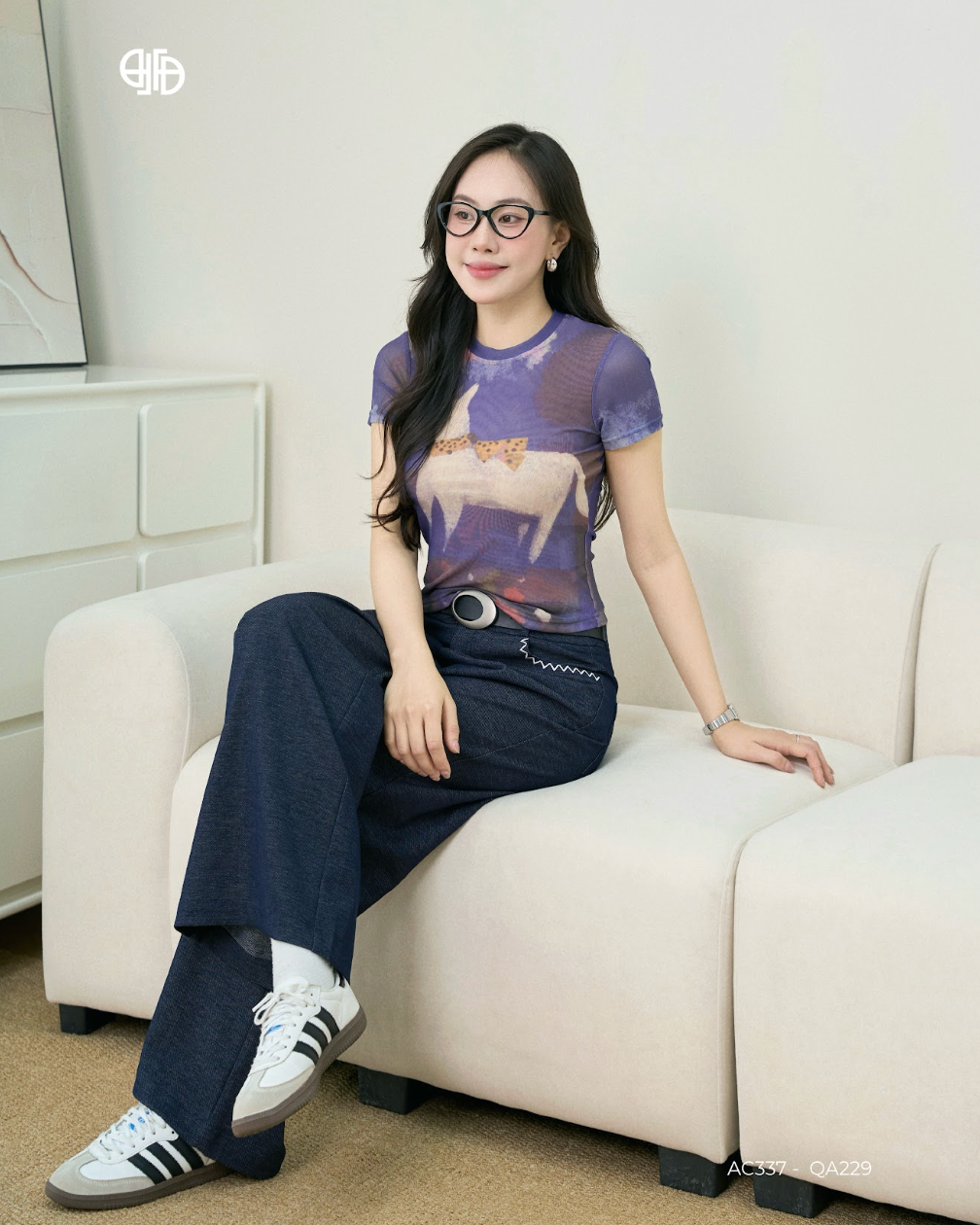 Áo Thun In Nghệ Thuật Blue Muse Phối Quần Thêu Ziczac(AC337+QA229)