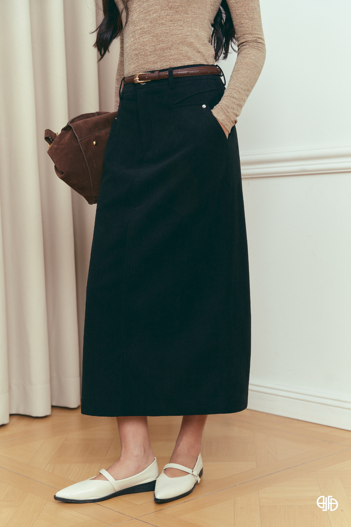 Chân Váy Nhung Đinh Tán - Fleur Delys
