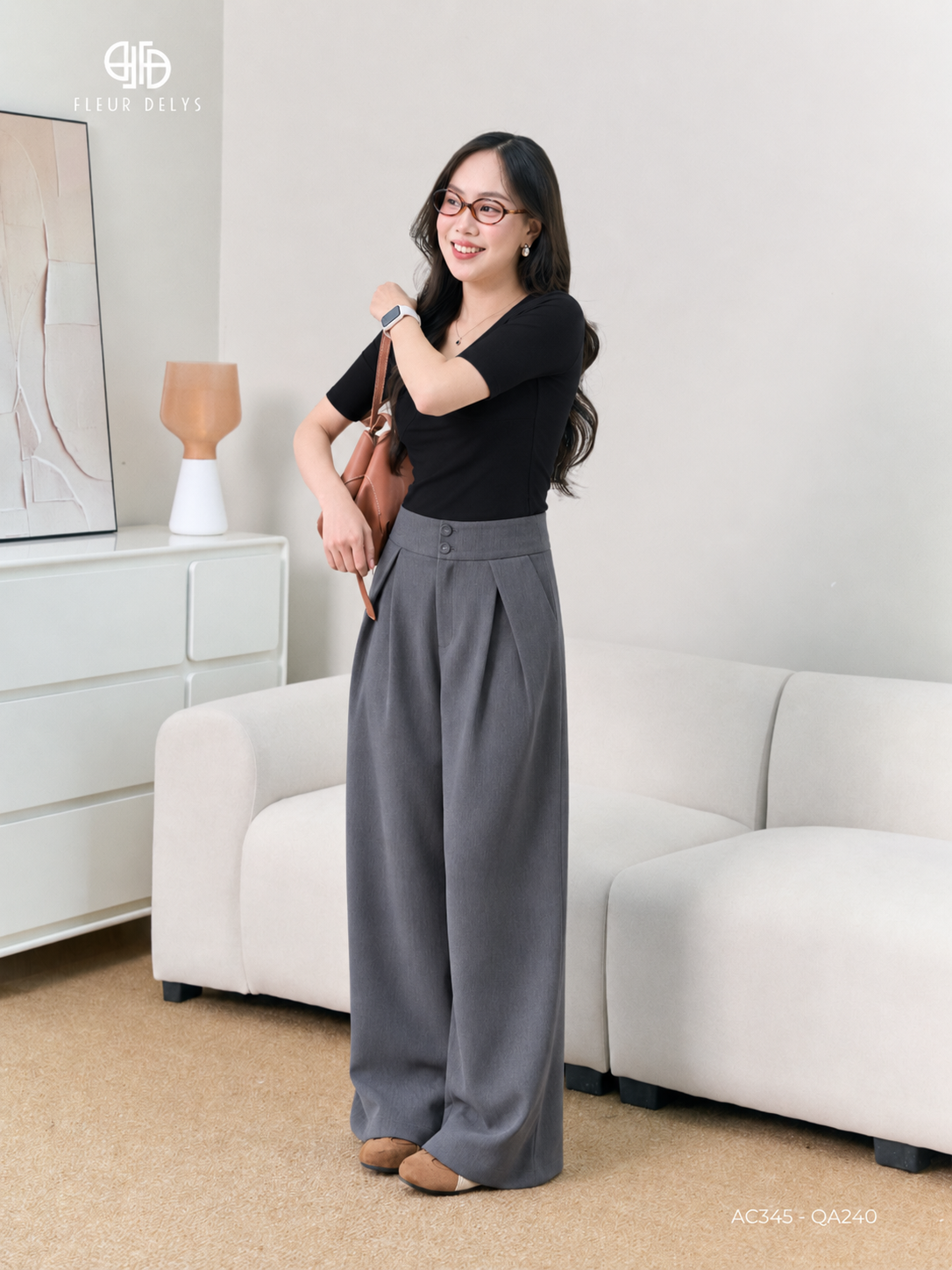 Áo Zip Xoắn Ngực Tay Lỡ -ĐEN (AC345+ QA241)