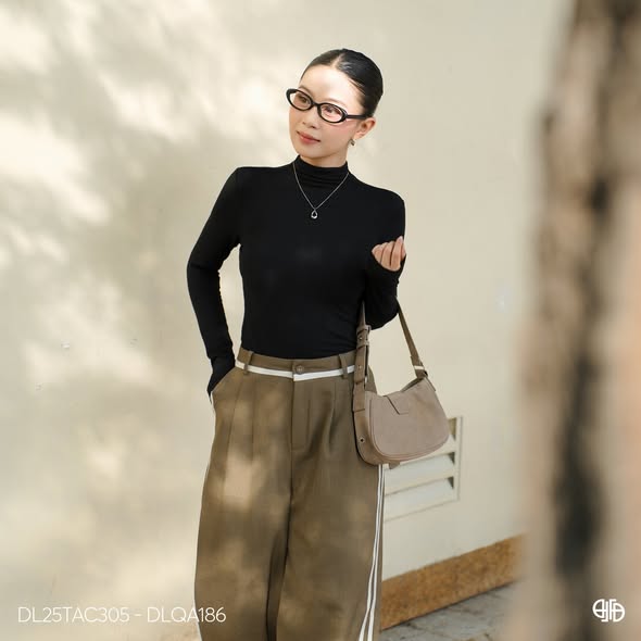 Áo Zip Basic Cổ Leo - (TAC305)