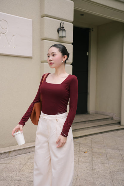 Áo Cổ Vuông Dài Tay Thêu Gấu - Đỏ Đô + Quần hai ly đỉa đôi -Be (AC349+QA256)