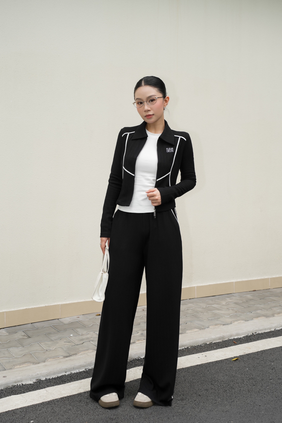 Set Thun Gân Viền Trắng - Đen- (DL25TBO190)
