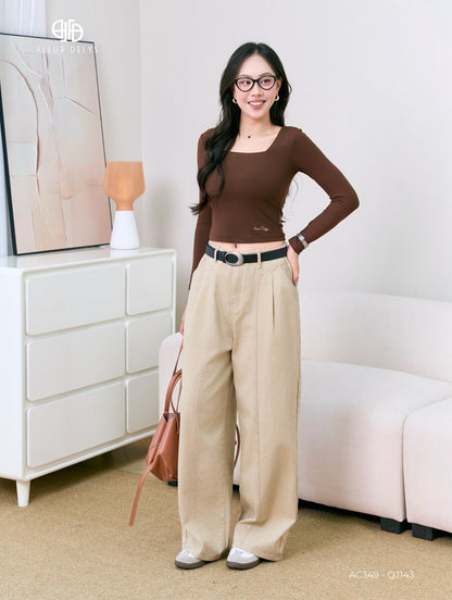 Áo Cổ Vuông Dài Tay Nâu Thêu Gấu (AC349+QJ143)