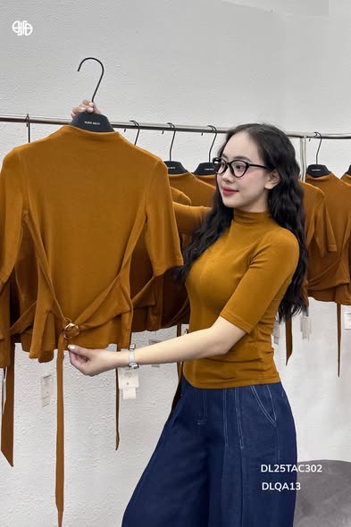 Áo Zip Lông Kèm Đai Eo - Vàng bò (TAC302)