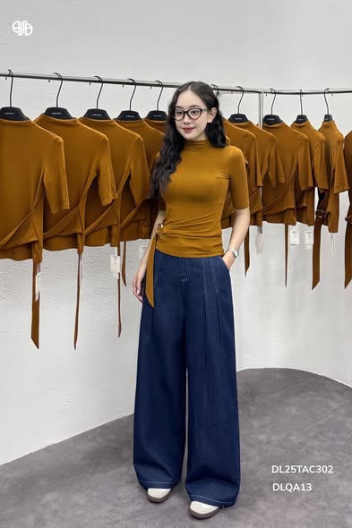 Áo Zip Lông Kèm Đai Eo - Vàng bò (TAC302)