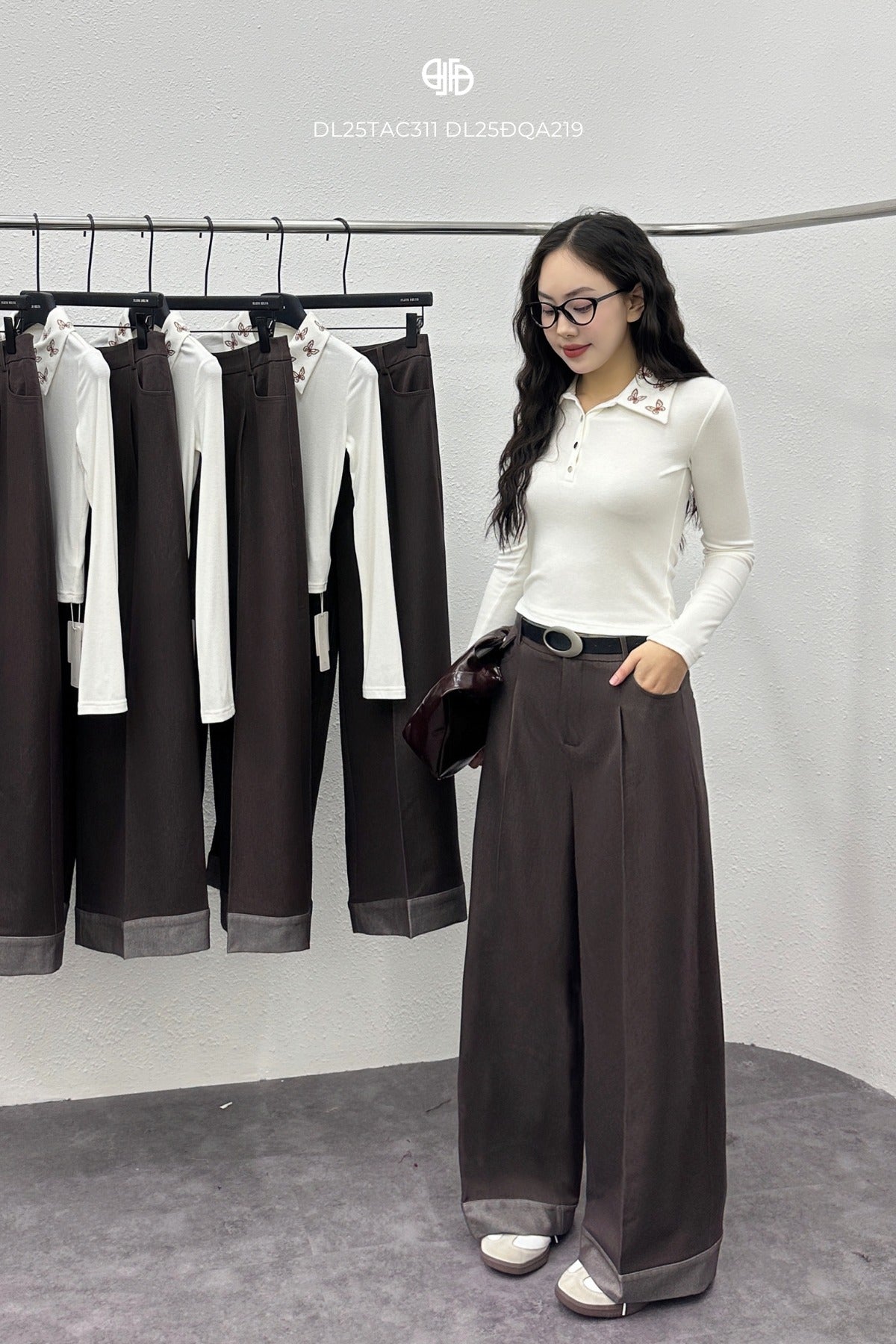 Áo Thun Len Thêu Bản Cổ - Fleur Delys